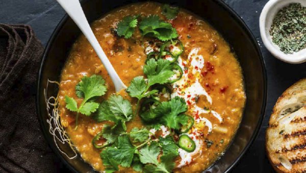 Rød linsesuppe m. kokosmælk